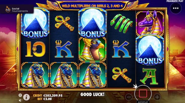 Fortune of Giza features in the best MrQ slots of 2024